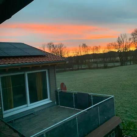 アパート Zum Sonnenaufgang